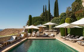 Hotel Crillon Le Brave